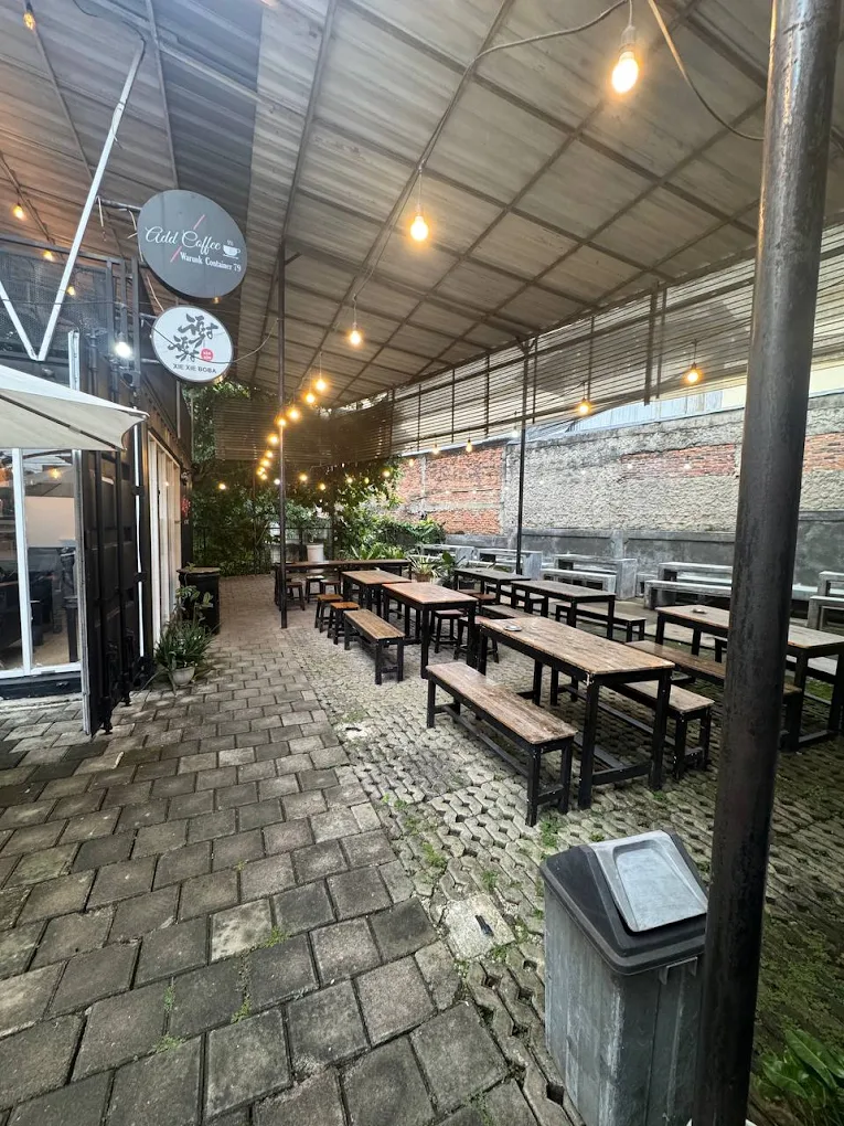 Foto resto Lalapan Sambel Petir Tapos